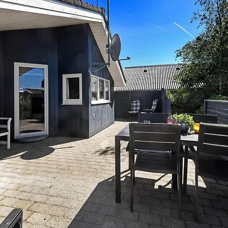 C11165-hemmet-bork-hytteby-175 Hébergement de vacances *