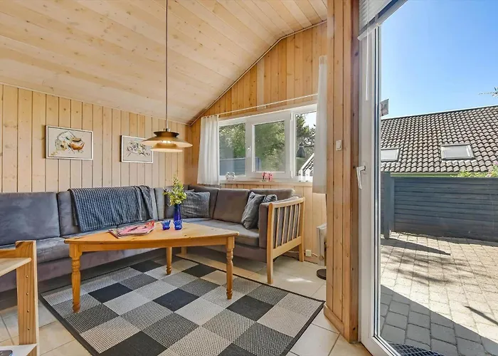 Dom wakacyjny C11165-hemmet-bork-hytteby-175 *